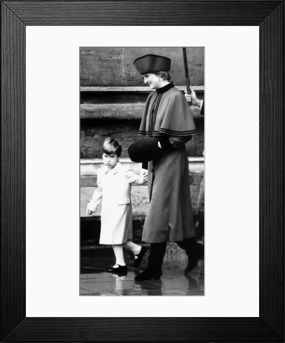 Framed Print : Princess Diana holding Prince William by the hand as they enter St George Framed Print : Princess Diana holding Prince William by the hand as they enter St George