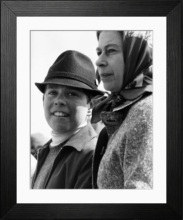 Framed Print : Prince Andrew as a boy with his mother Queen Elizabeth II at the Badminton Horse Trials Framed Print : Prince Andrew as a boy with his mother Queen Elizabeth II at the Badminton Horse Trials