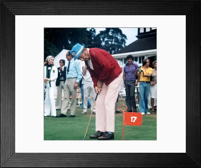 Framed Print : Bing Crosby in Scotland playing golf 1976 Framed Print : Bing Crosby in Scotland playing golf 1976