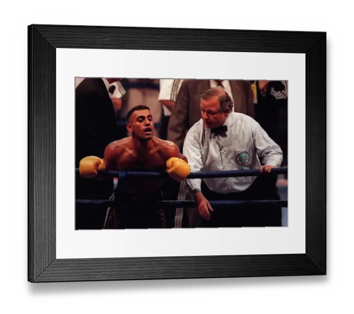 Framed Print : Prince Naseem Hamed slaughters Juan Cabrera at Wembely Arena on saturday 19th july 1997 Framed Print : Prince Naseem Hamed slaughters Juan Cabrera at Wembely Arena on saturday 19th july 1997