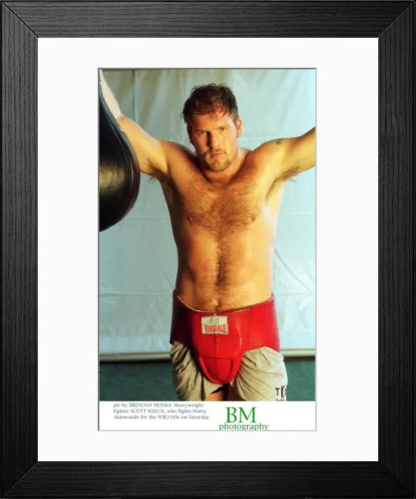 Framed Print : Scott Welch Boxing Heavyweight fighter who fights Henry Akinwande for the WBO title Framed Print : Scott Welch Boxing Heavyweight fighter who fights Henry Akinwande for the WBO title