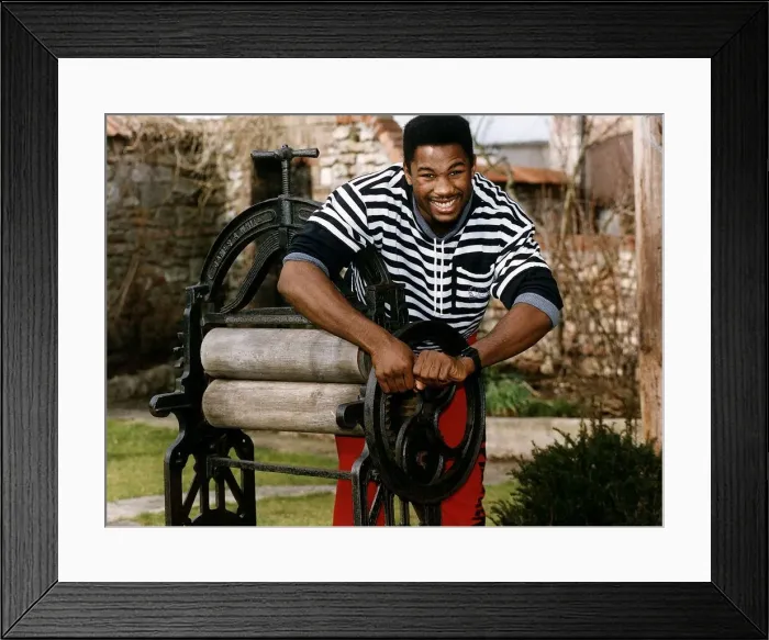 Framed Print : Lennox Lewis Former World Heavyweight Boxing Champion Framed Print : Lennox Lewis Former World Heavyweight Boxing Champion