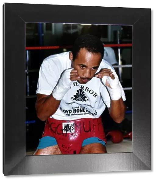 Lloyd Honeyghan Boxer Training inside Ring