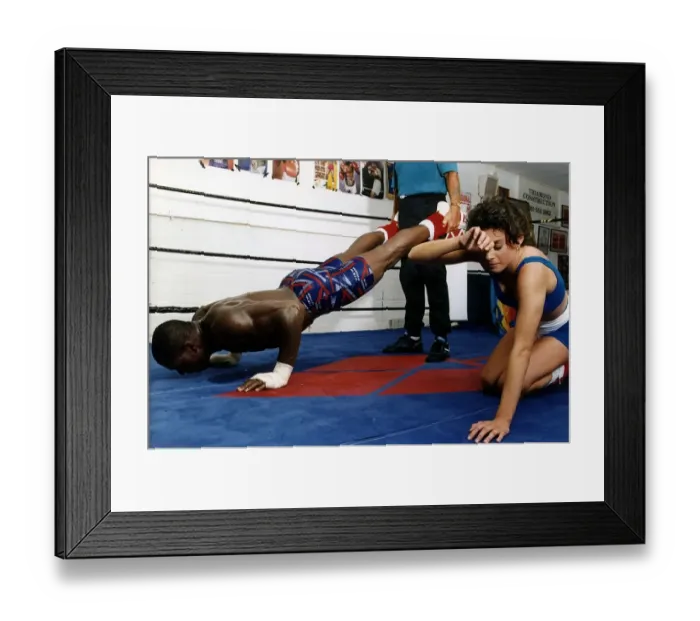 Framed Print : Frank Bruno in training in gym with Emma Isickel