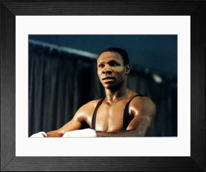 Framed Print : Chris Eubank Boxer pauses during Training Framed Print : Chris Eubank Boxer pauses during Training