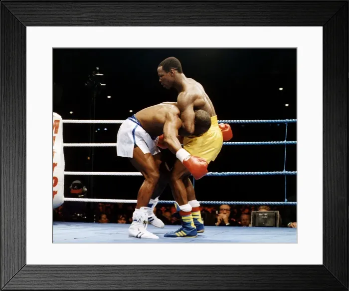 Framed Print : Chris Eubank Boxer during his second fight against Nigel Benn Framed Print : Chris Eubank Boxer during his second fight against Nigel Benn