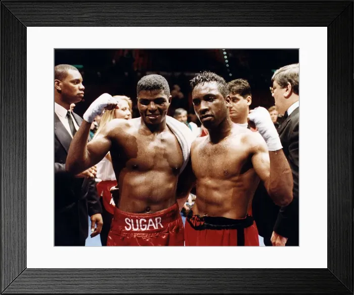 Framed Print : Nigel Benn Boxing with Sugar Boy Malinger in ring Framed Print : Nigel Benn Boxing with Sugar Boy Malinger in ring