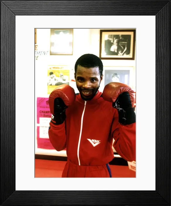 Framed Print : Duke McKenzie Boxer