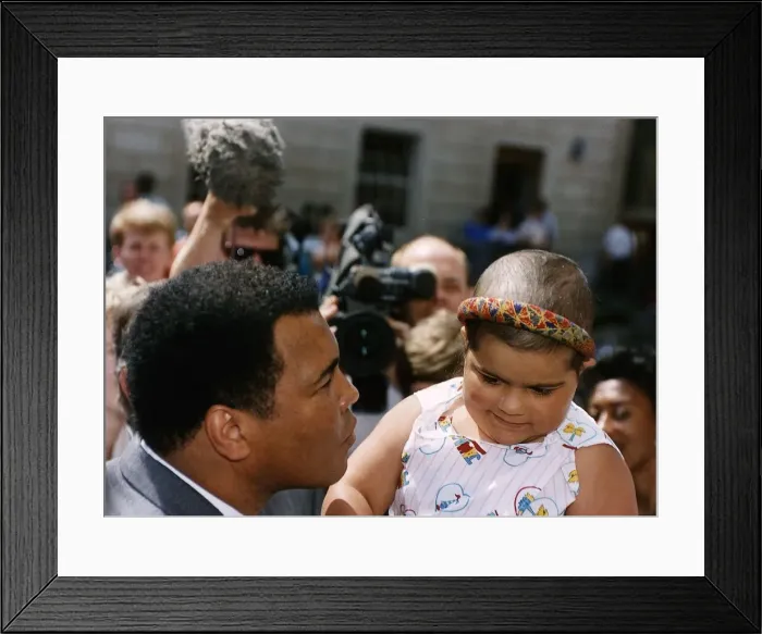 Framed Print : Muhammad Ali former Heavyweight World Boxing Champion with Lucy Grant who is fighting Framed Print : Muhammad Ali former Heavyweight World Boxing Champion with Lucy Grant who is fighting