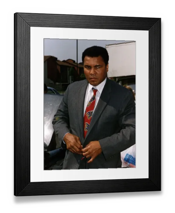 Framed Print : Muhammad Ali former World Champion Boxer Boxing Framed Print : Muhammad Ali former World Champion Boxer Boxing