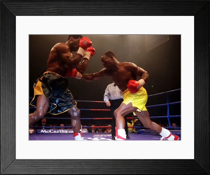 Framed Print : Chris Eubank v Carl Thompson Boxing April 1998 Chris Eubank (left