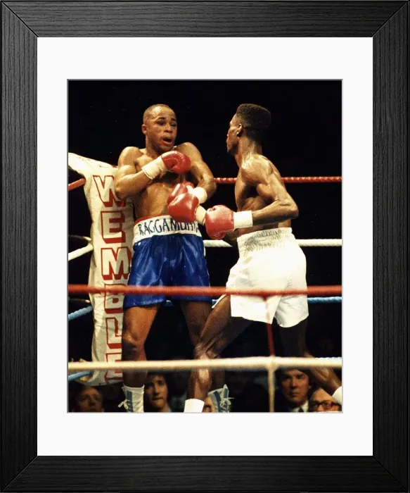 Framed Print : LLoyd Honeyghan Boxing. In the corner of ring boxing Mark Breland 3rd March