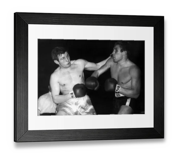 Framed Print : Johnny Prescott British Boxing misses Billy Walker just as he misses Prescotts head