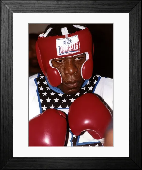 Framed Print : Boxer Gary Mason in training Framed Print : Boxer Gary Mason in training