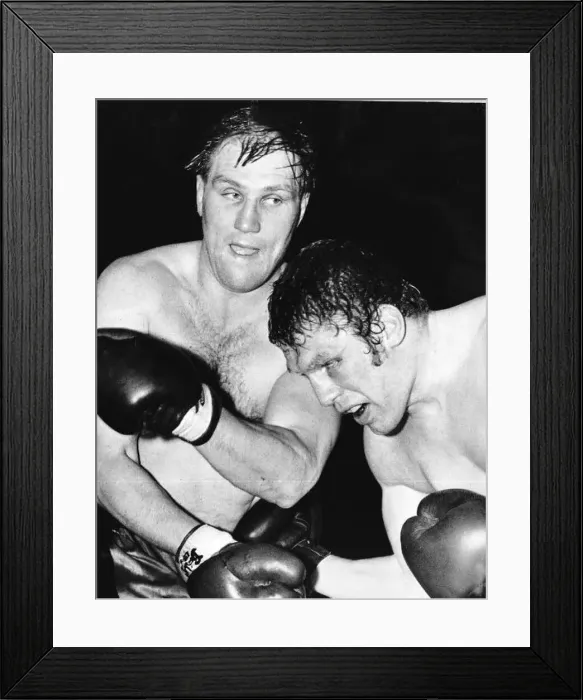 : Jack Bodell Boxer Against Billy Walker : Jack Bodell Boxer Against Billy Walker