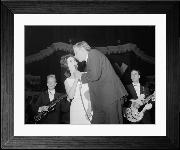 Framed Print : British pop singer Mike Sarne performing on stage at the Pop Prom at the Royal Albert Framed Print : British pop singer Mike Sarne performing on stage at the Pop Prom at the Royal Albert