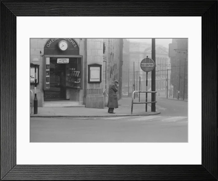 Framed Print : Nottingham City Centre, Saturday Night Sunday Morning Feature 11th - 12th February 1961