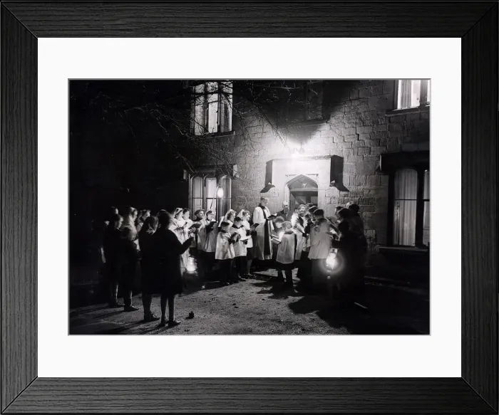 Framed Print : Randwick church choir Gloucestershire outside the home of Mr & Mrs W L Paul of Randwick