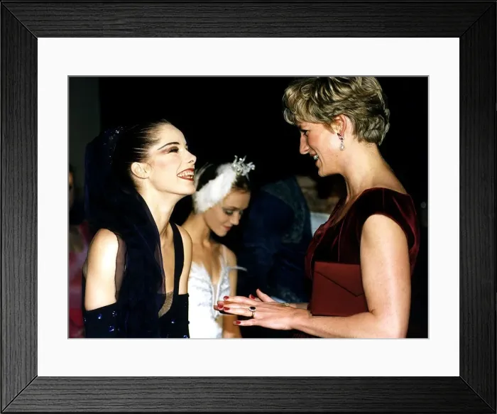 Framed Print : December 1, 1991: Princess Diana meets young ballet Star Framed Print : December 1, 1991: Princess Diana meets young ballet Star