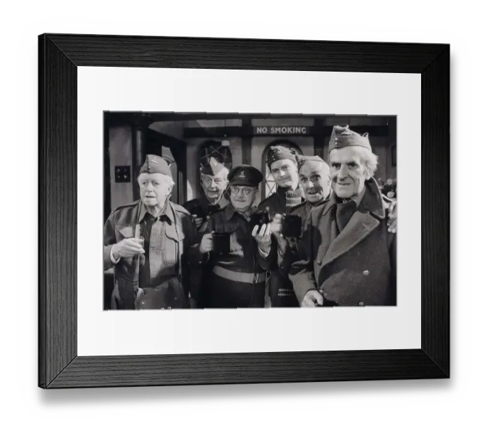 Framed Print : TV Programme: Dads Army July 1977 Goodbye forever to Dads army Framed Print : TV Programme: Dads Army July 1977 Goodbye forever to Dads army
