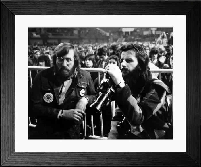Framed Print : Ringo Starr - Former Beatle - March 1972 filming Marc Bolan for a documentry he Framed Print : Ringo Starr - Former Beatle - March 1972 filming Marc Bolan for a documentry he