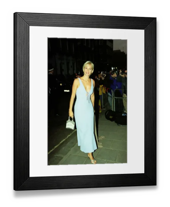 Framed Print : Tania Bryer TV Presenter June 1998 Arriving for a celebrity party at the Ritz hotel