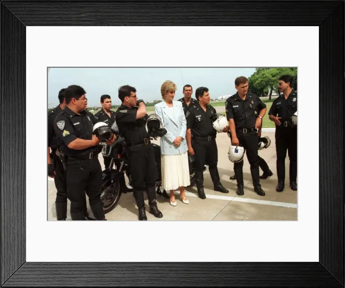 Framed Print : Diana, Princess of Wales on her four day visit to Argentina in her role as goodwill