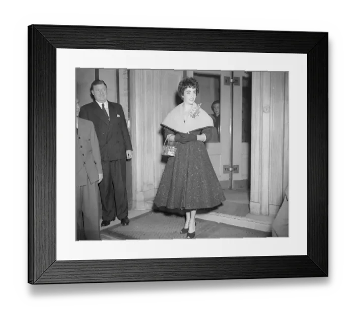 Framed Print : Elizabeth Taylor at a West End Hotel London Feb 1952