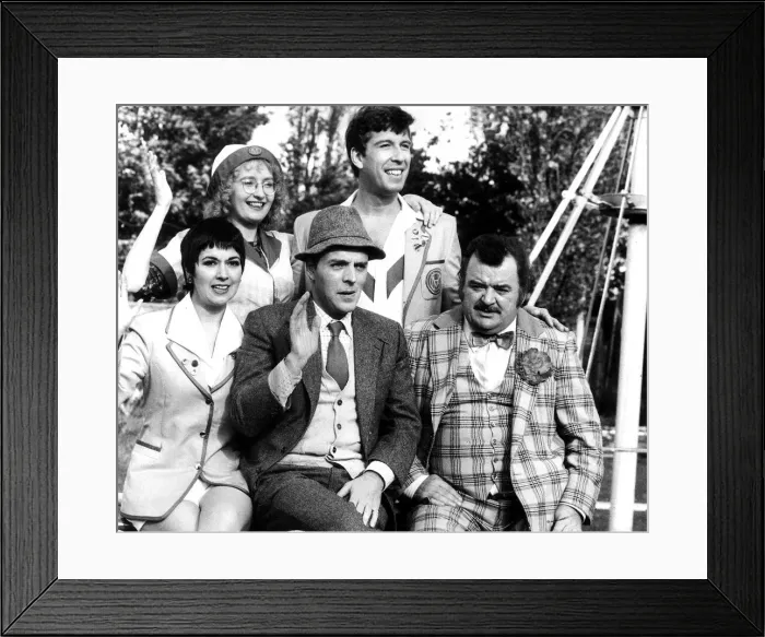 Framed Print : TV Programme Hi De Hi January 1984 A©mirrorpix