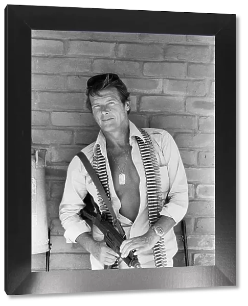 Roger Moore actor, filming The Wild Geese in South Africa. October 1977