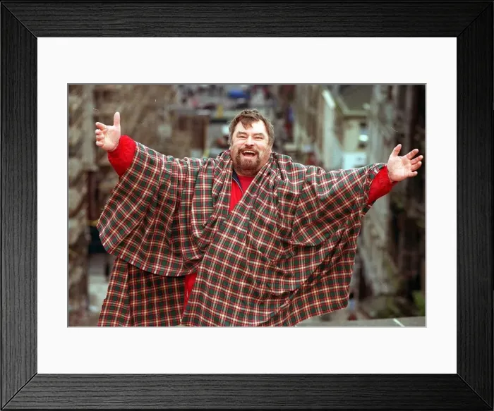 Framed Print : Brian Blessed actor February 1998 at the Royal Concert Hall Glasgow Framed Print : Brian Blessed actor February 1998 at the Royal Concert Hall Glasgow