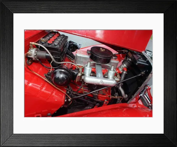 Framed Print : JOE ODONNELL HIS VINTAGE MG7 December 1998 Engine compartment