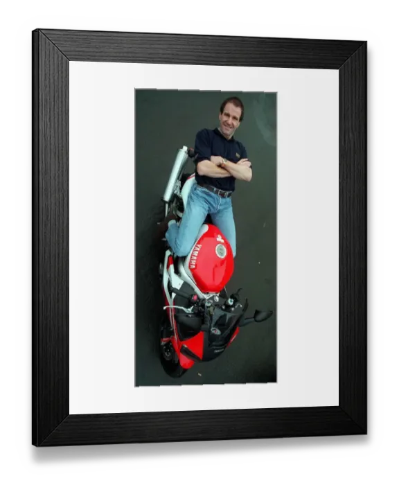 Framed Print : MOTOR RACING BIKE CHAMPION NIALL MCKENZIE January 1999 KIRKCALDY PICTURED WITH YAMAHA R 6