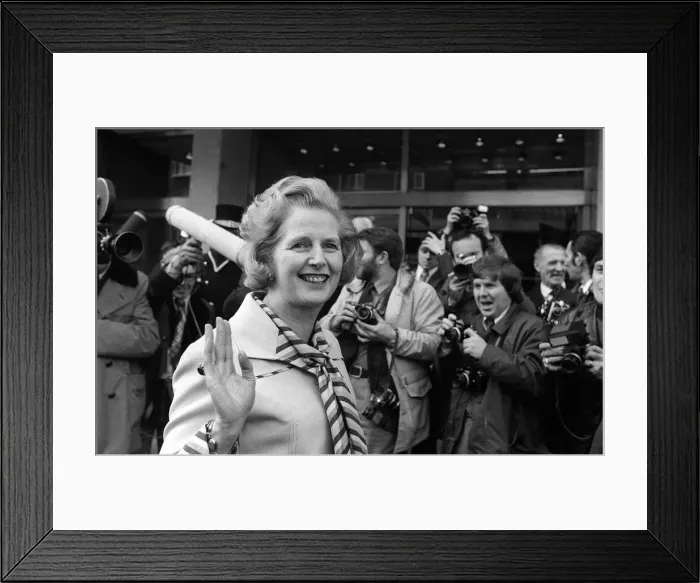 Framed Print : Margaret Thatcher acclaimed as Conservative leader Feb 1975 Margaret Thatcher waves Framed Print : Margaret Thatcher acclaimed as Conservative leader Feb 1975 Margaret Thatcher waves