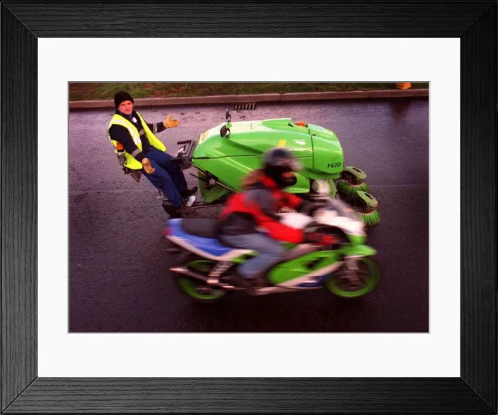 Framed Print : GREG WALKER GREEN BIKE AND STUART HARDEN JANUARY 1998 WITH HIS GREEN MACHINE ROAD CLEANER Framed Print : GREG WALKER GREEN BIKE AND STUART HARDEN JANUARY 1998 WITH HIS GREEN MACHINE ROAD CLEANER
