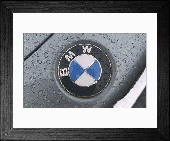 Framed Print : BMW 635 CSI February 1998 Detail of badge logo grey metallic paint Framed Print : BMW 635 CSI February 1998 Detail of badge logo grey metallic paint