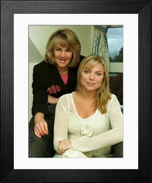 Framed Print : Samantha Janus actress March 1999 with Mirror writer Nina Myskow Framed Print : Samantha Janus actress March 1999 with Mirror writer Nina Myskow