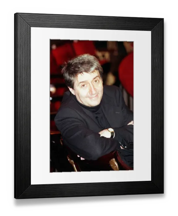 Framed Print : Tom Conti actor November 1997 starring in stage play Jesus My Boy at Old Athenenaeum Framed Print : Tom Conti actor November 1997 starring in stage play Jesus My Boy at Old Athenenaeum