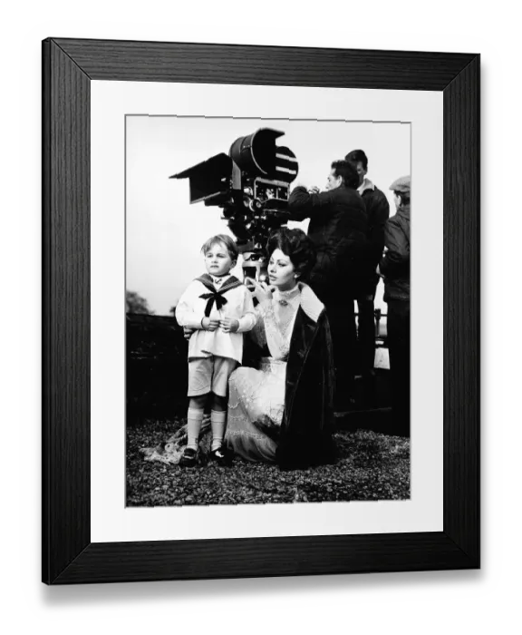 Framed Print : Sophia Loren actress with four year old Guy Willoughby, son of the Hon Christopher Framed Print : Sophia Loren actress with four year old Guy Willoughby, son of the Hon Christopher
