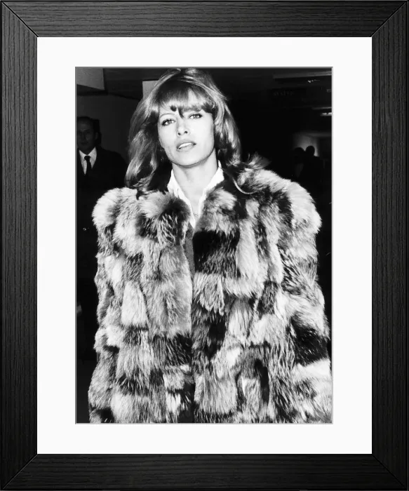 Framed Print : Nathalie Delon arriving at Heathrow DBase Framed Print : Nathalie Delon arriving at Heathrow DBase
