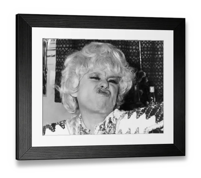 : Barbara Windsor Actress Carry On Films A©Mirrorpix : Barbara Windsor Actress Carry On Films A©Mirrorpix