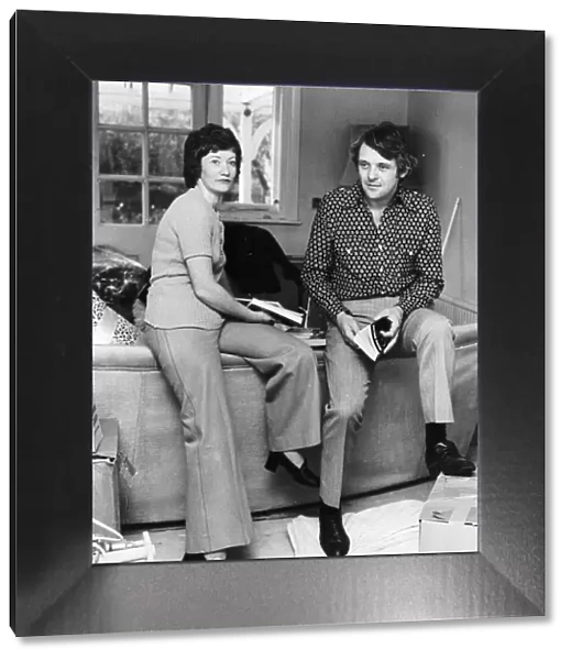 Anthony Hopkins actorwith his wife Jennifer - April 1974 In their home in