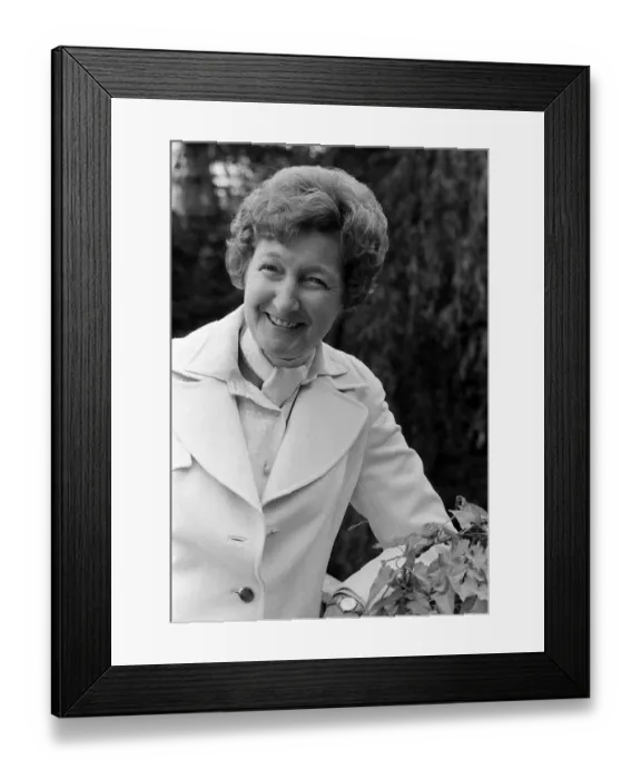 Framed Print : Pat Coombs Actress