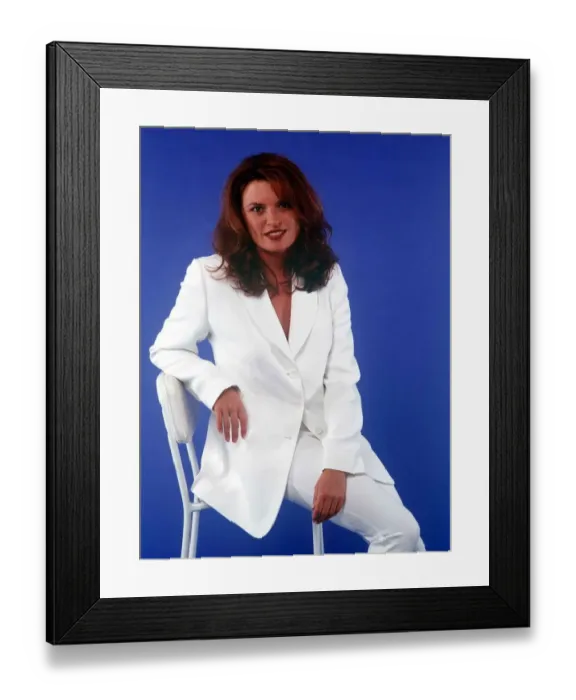Framed Print : Tina Hobley actress December 1999 A©Mirrorpix