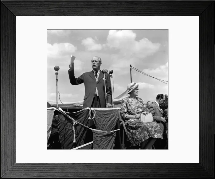 Framed Print : Harold MacMillan MP talking from platform June 1962 Framed Print : Harold MacMillan MP talking from platform June 1962
