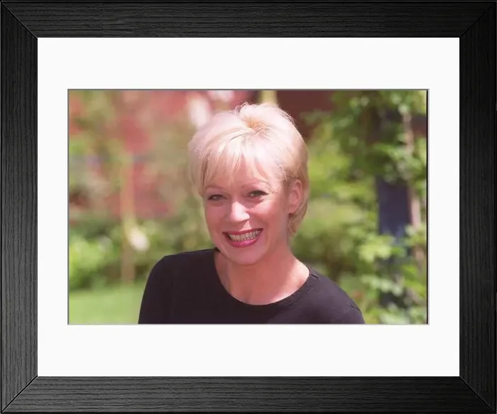 : Denise Welch Actress July 1999 Pictured at home in garden weby : Denise Welch Actress July 1999 Pictured at home in garden weby
