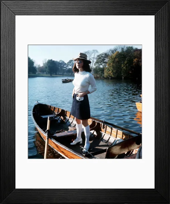 Framed Print : Linda Thorson the actress Framed Print : Linda Thorson the actress