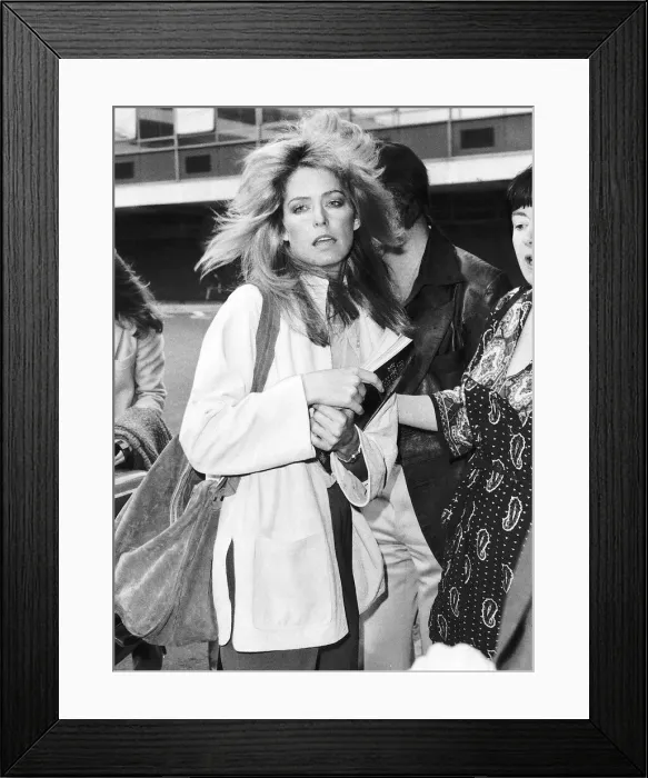 Framed Print : Farrah Fawcett actress at Heathrow Airport dbase Framed Print : Farrah Fawcett actress at Heathrow Airport dbase