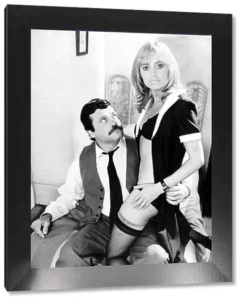 Susan George with Oliver Reed - November 1980 Dbase