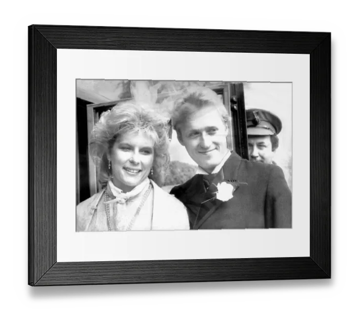 Framed Print : Adrian Edmondson after getting married to Jennifer Saunders Comedy Actor